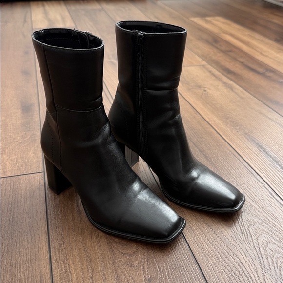 Madden Girl Monicaa Black Mid Calf Boot - Picture 2 of 11